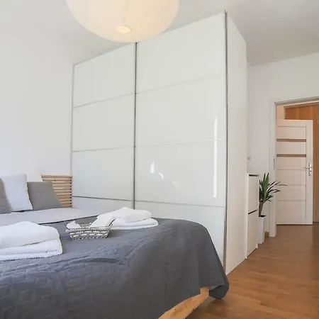 Sweet Dreams Apartament Z Ogrodem
